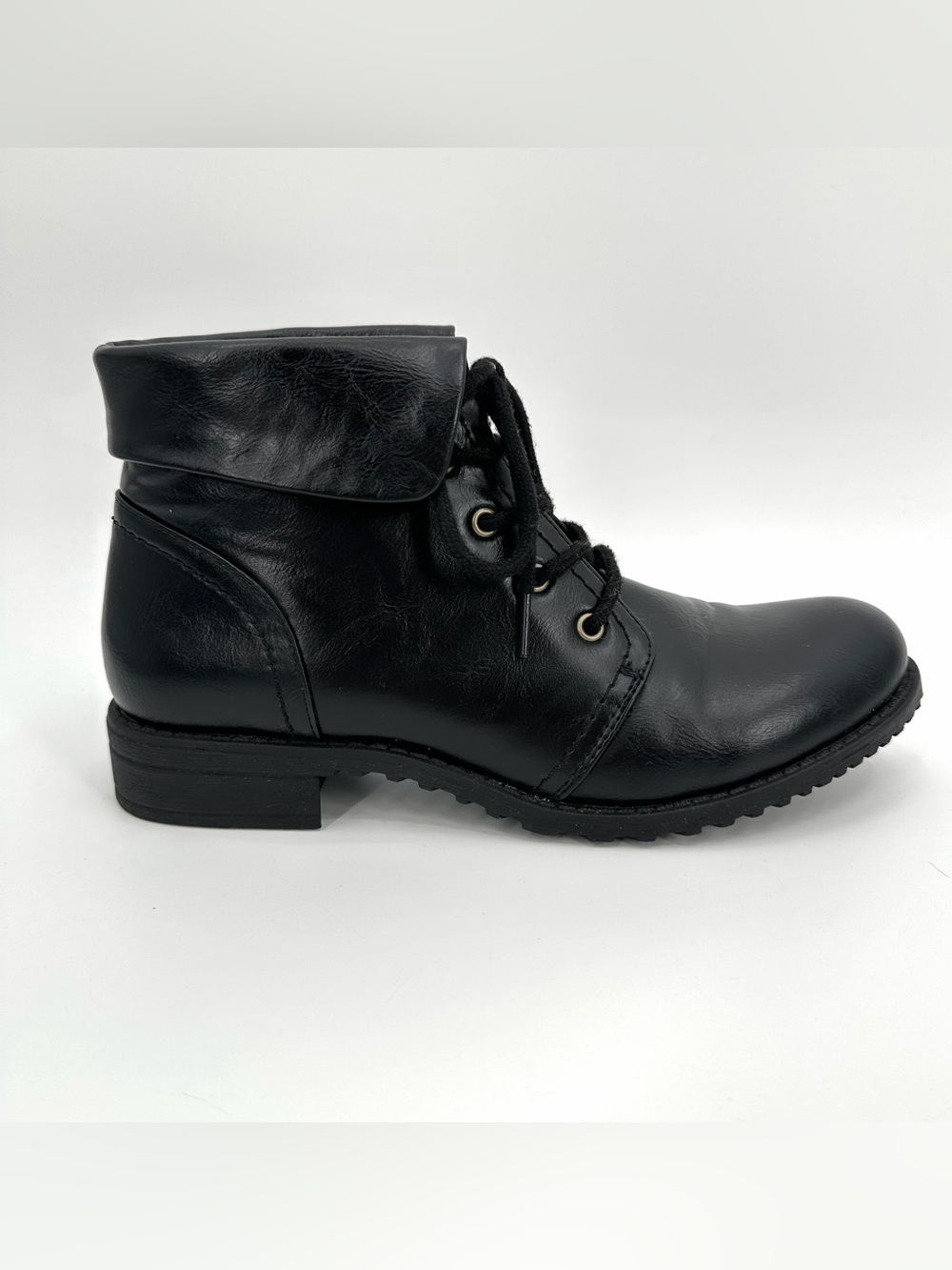 Cliffs by White Mountain Booties Womens 7.5 M Black Tango Ankle Boots Lace Up